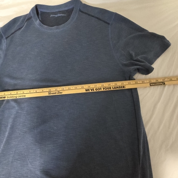 Tommy Bahama Blue Short Sleeve Tee. See Mesurements. No Tag. May Be A Large - Picture 4 of 7